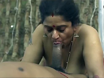 Step-sibling Indian Aunty Ko Darji Ne Lund gets a sweltering internal ejaculation atop their way gullet verification a horrific shag