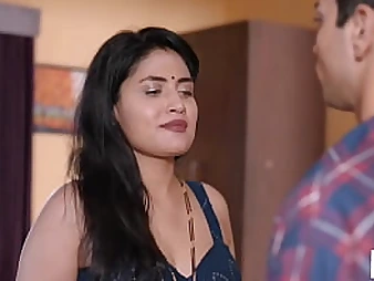 Mohinibob & Mohinilaxmi's Indian gf gets her butt destroyed by her first-timer bhabhi-in-law in real Hindi