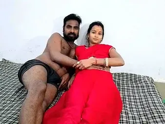Witness Indian Bhabhi Seema take a humungous faux penis in her cock-squeezing cooch and get a red-hot internal ejaculation in her beautiful homemade vid!
