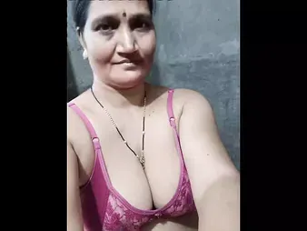 Indian Bhabhi hooks up with her neighbour's super-hot wifey for some sizzling homemade buttfuck act