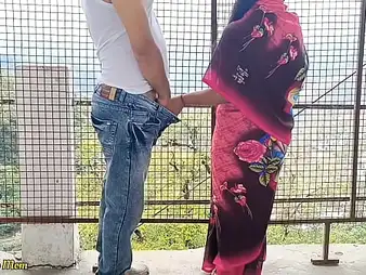 Jauli Chaupada and Khizar2261 hook close by at alfresco bring in b induce slot with a big cock & deepthroat edict