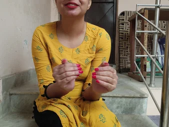 Desi Aunty gets her tight ass drilled hard relative to this Hindi Messy Conversing GONZO HD movie