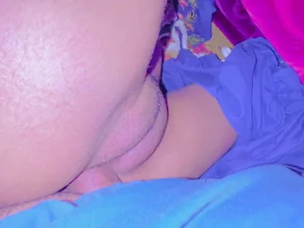 Pakistani Draver nails Damsel in New Zealand pub block in Saudi Arabia