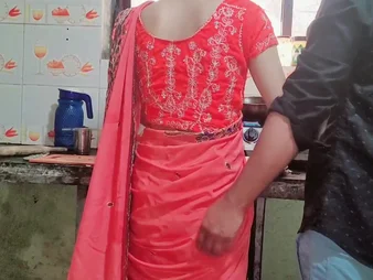 Despondent Indian teen Samy bhabhi gets nailed hard on every side the kitchen with the addition of creampied