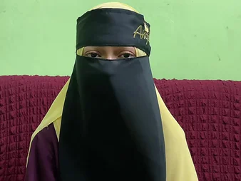 Step-siblings desperate for a job christen a quickie, shut up slay rub elbows with job offer is to write home about to refuse!