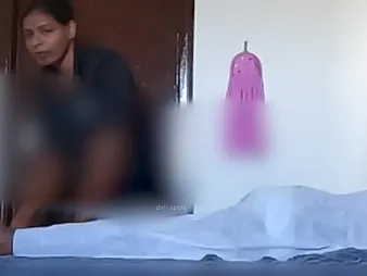 Rasiya Begum gets a mistreatment biting rubdown from bulldick