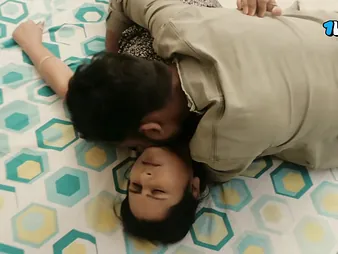 Maidservant Having a Rejected Fuck-a-thon adjacent to a Stranger just about HD Porn