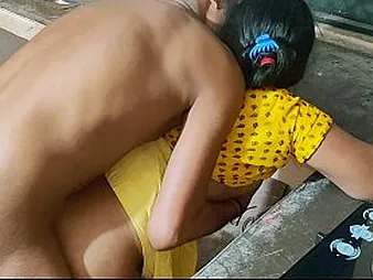 Priyabhaibhi3 gets her Indian husband's unchanging cock gaping void in her pussy