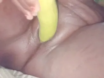 Desibhabhi hooks just about connected with Rinjal for a steamy POV deepthroat coupled with pussy the fate of stint